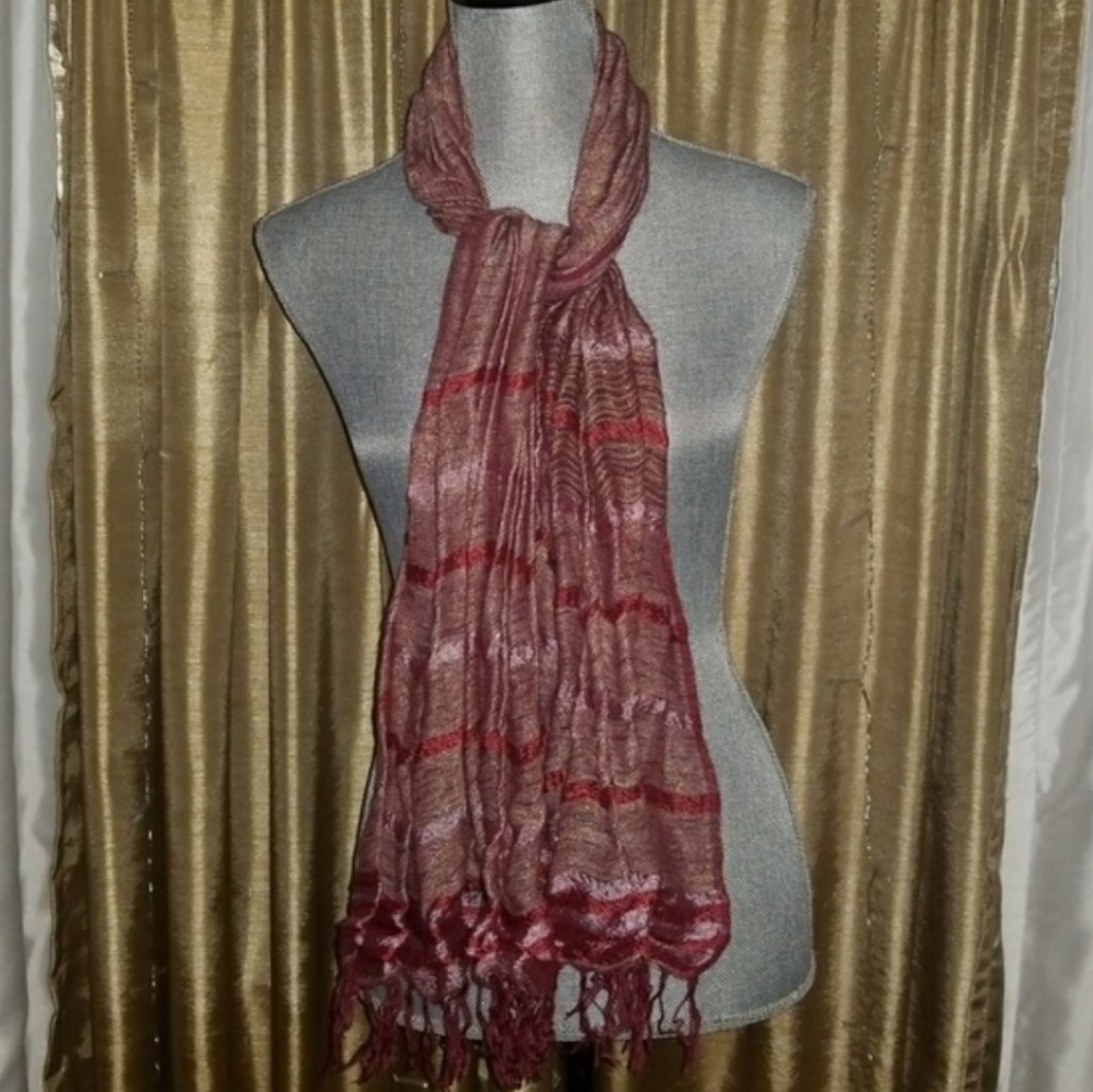 5/$25 ⭐️ Symphony Scarf